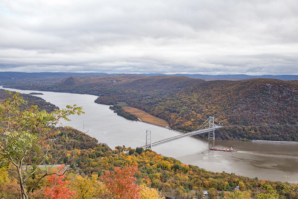 Looking,Down,At,The,Bear,Mountain,Bridge,And,The,Hudson